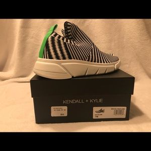 New in box Kendall+Kylie Tennis Shoes